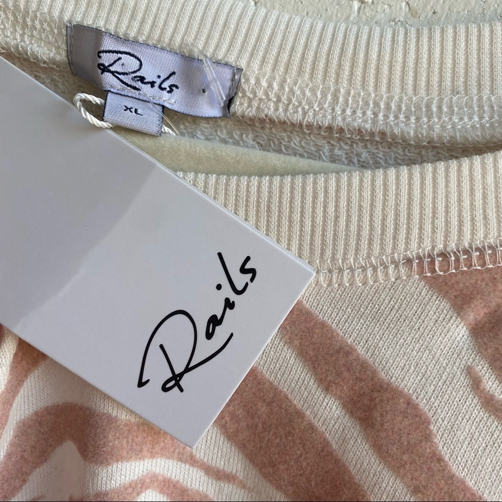 NWT Rails Theo Sweatshirt - Picture 6 of 7